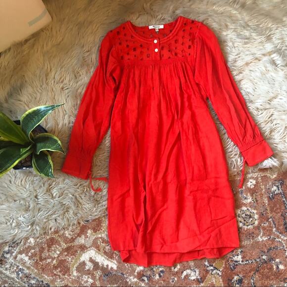 Madewell Eyelet Daybreak Dress in Tropical Coral - Picture 3 of 7